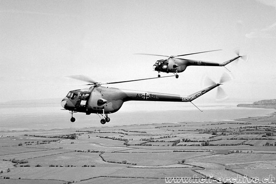 Bristol Sycamore helicopters in formation flight